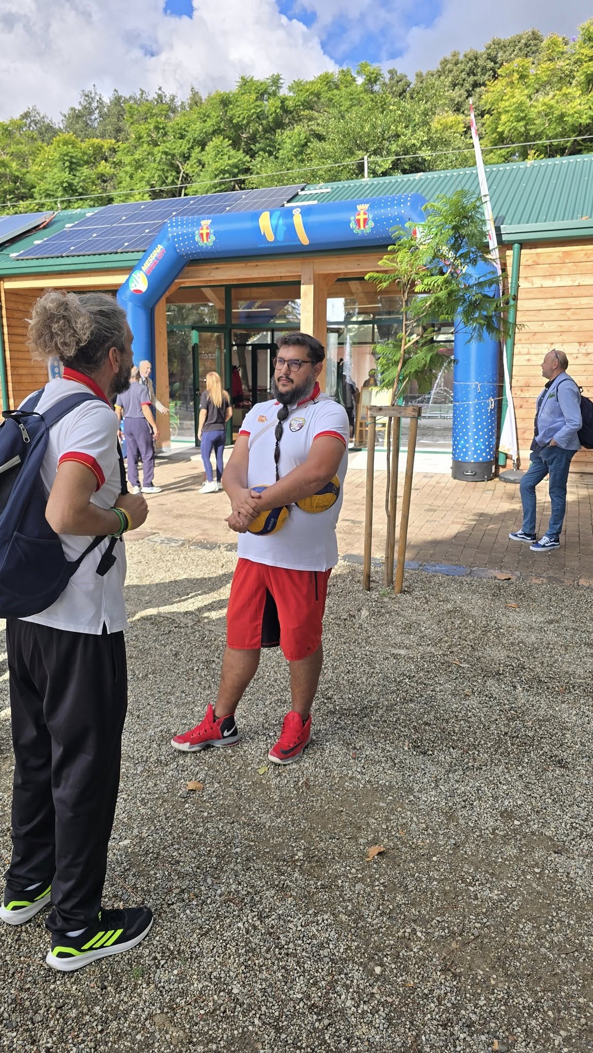 561628920_853195487051199_5193188429337994531_n